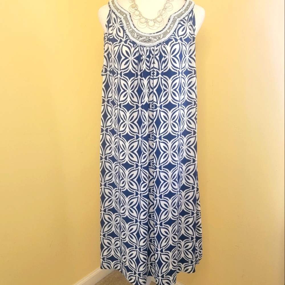 APT 9 Navy/White sleeveless batik print dress